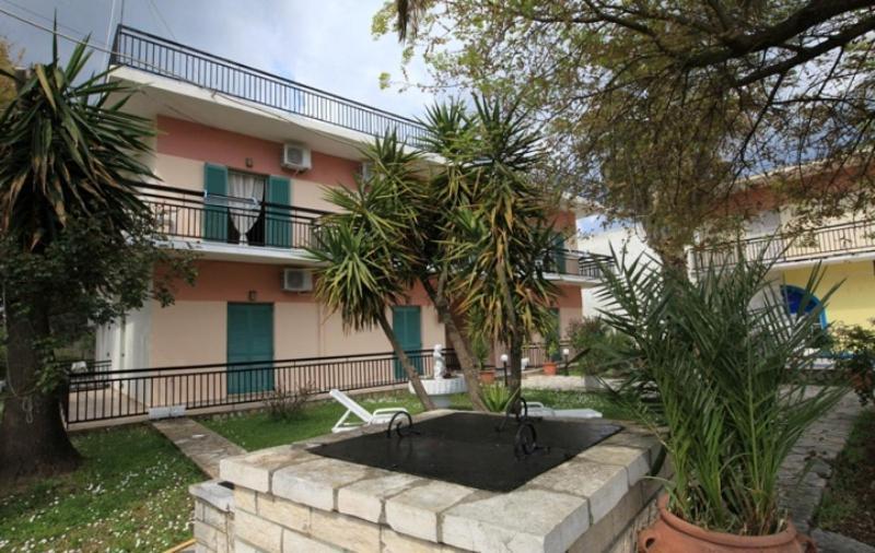 Apartment Maritsas *